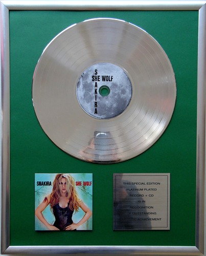 Shakira she wolf cover - shakira, cd,cover
